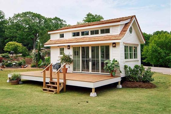 tiny house exterior