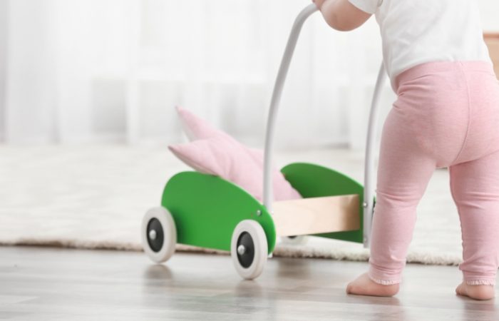 7 Best Baby Walkers for Small Spaces