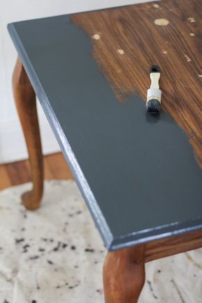 painting coffee table with chalk paint