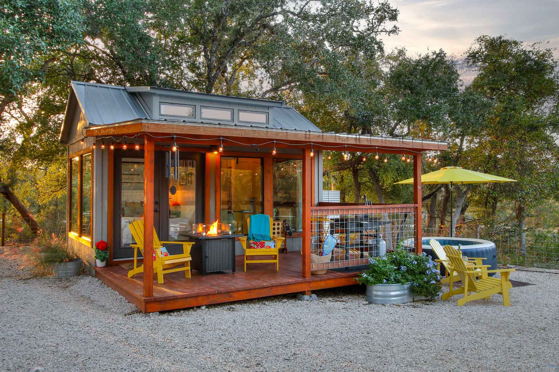 Farmhouse style tiny house exterior