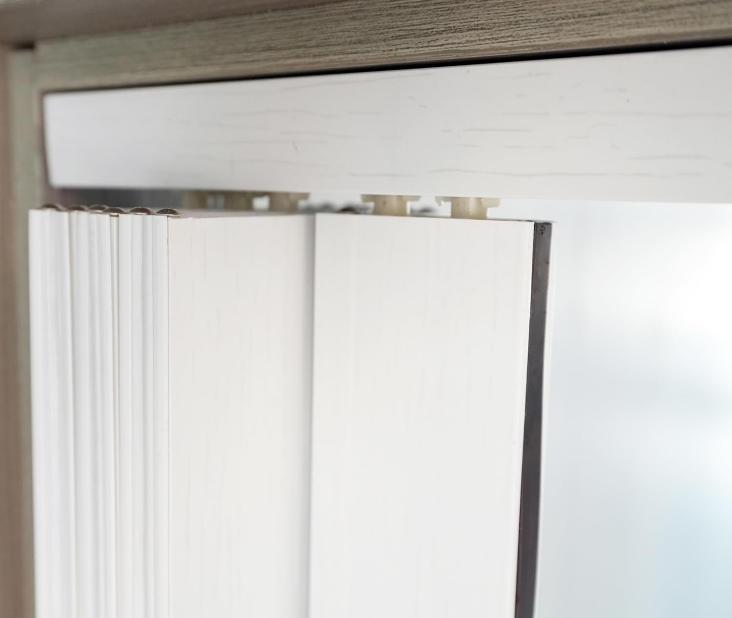 32X80in Accordion Doors space saving