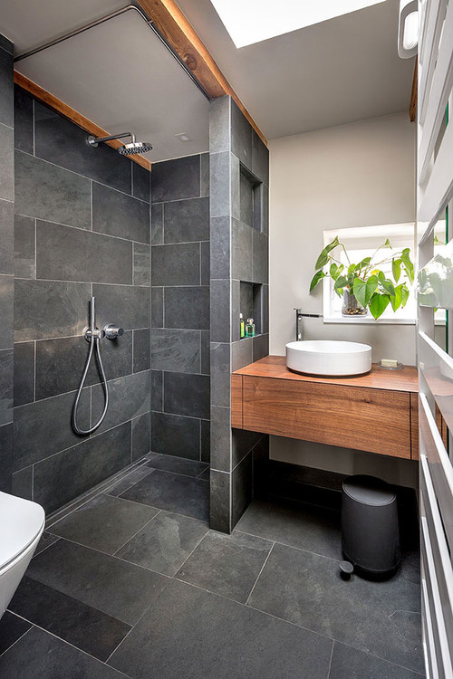 Large Format Tiles in small bathroom