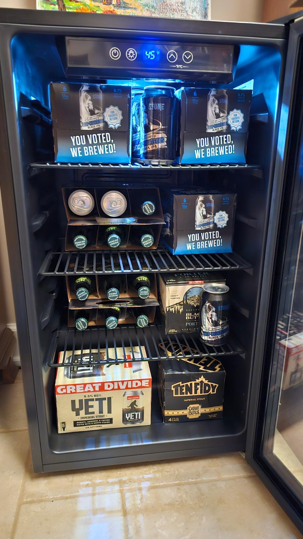 hOmeLabs Beverage Refrigerator and Cooler