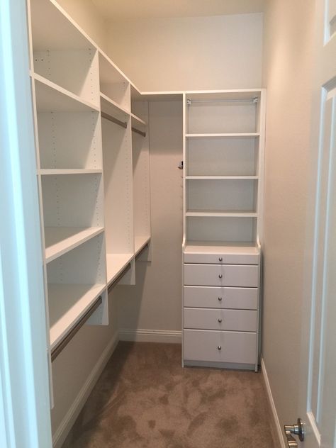 small walk in closet design